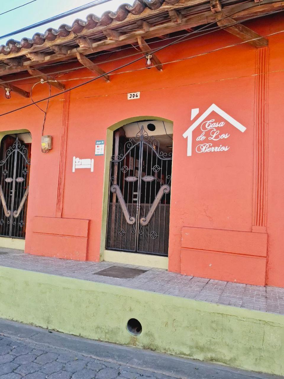Casa De Los Berrios Leon Exterior photo